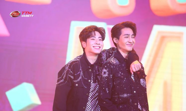 เก็บตกภาพจัดเต็ม! เอิร์ท-มิกซ์ กับมิตรภาพแสนน่ารัก ในงาน Earth-Mix Love at 1st Live Fan Meeting